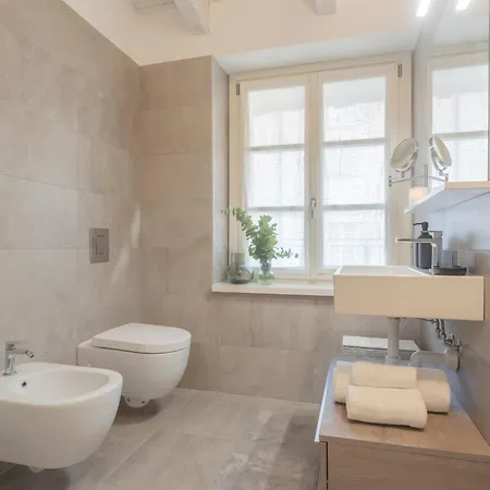 Palazzo Tatti By Rent Appartamento *