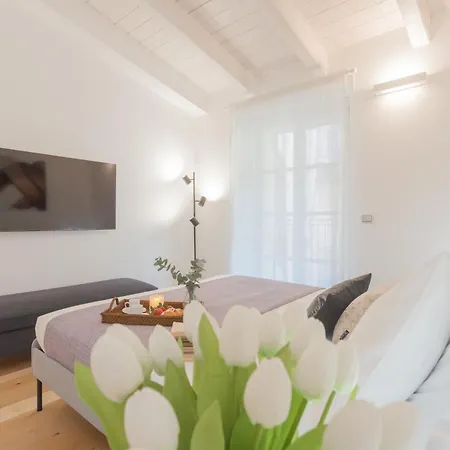 Palazzo Tatti By Rent * Côme
