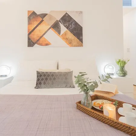 Palazzo Tatti By Rent Appartamento